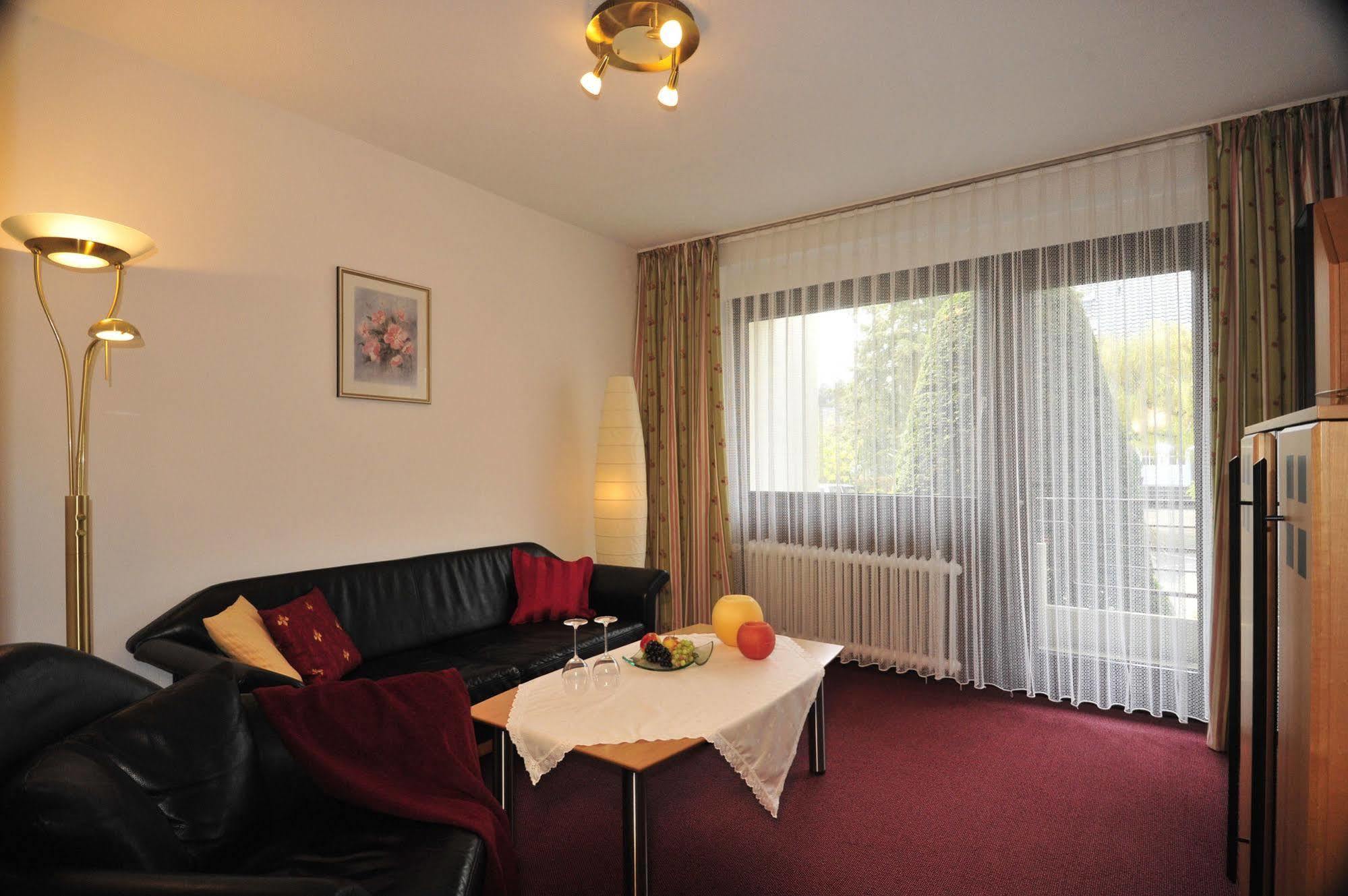 Pension Haus Heitzig Lippstadt Buitenkant foto
